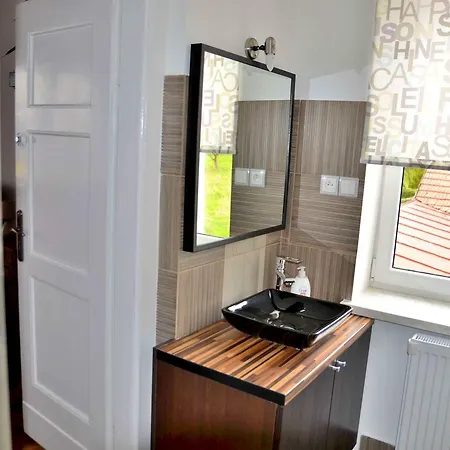 Katerina بيت ضيافة 5*