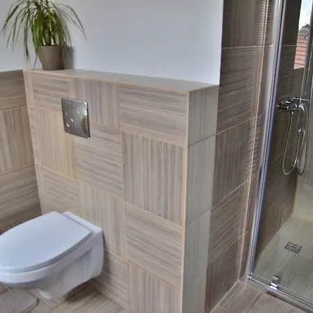 Katerina بيت ضيافة 5*